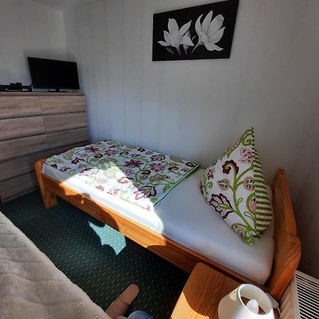 Ferienhaus In Hafennahe Lägenhet Sassnitz Exteriör bild