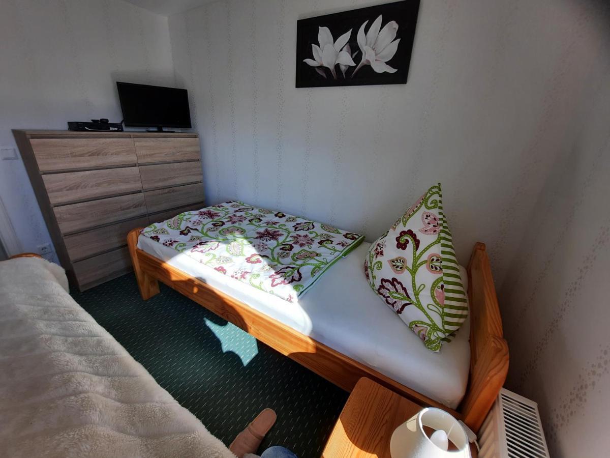 Ferienhaus In Hafennahe Lägenhet Sassnitz Exteriör bild
